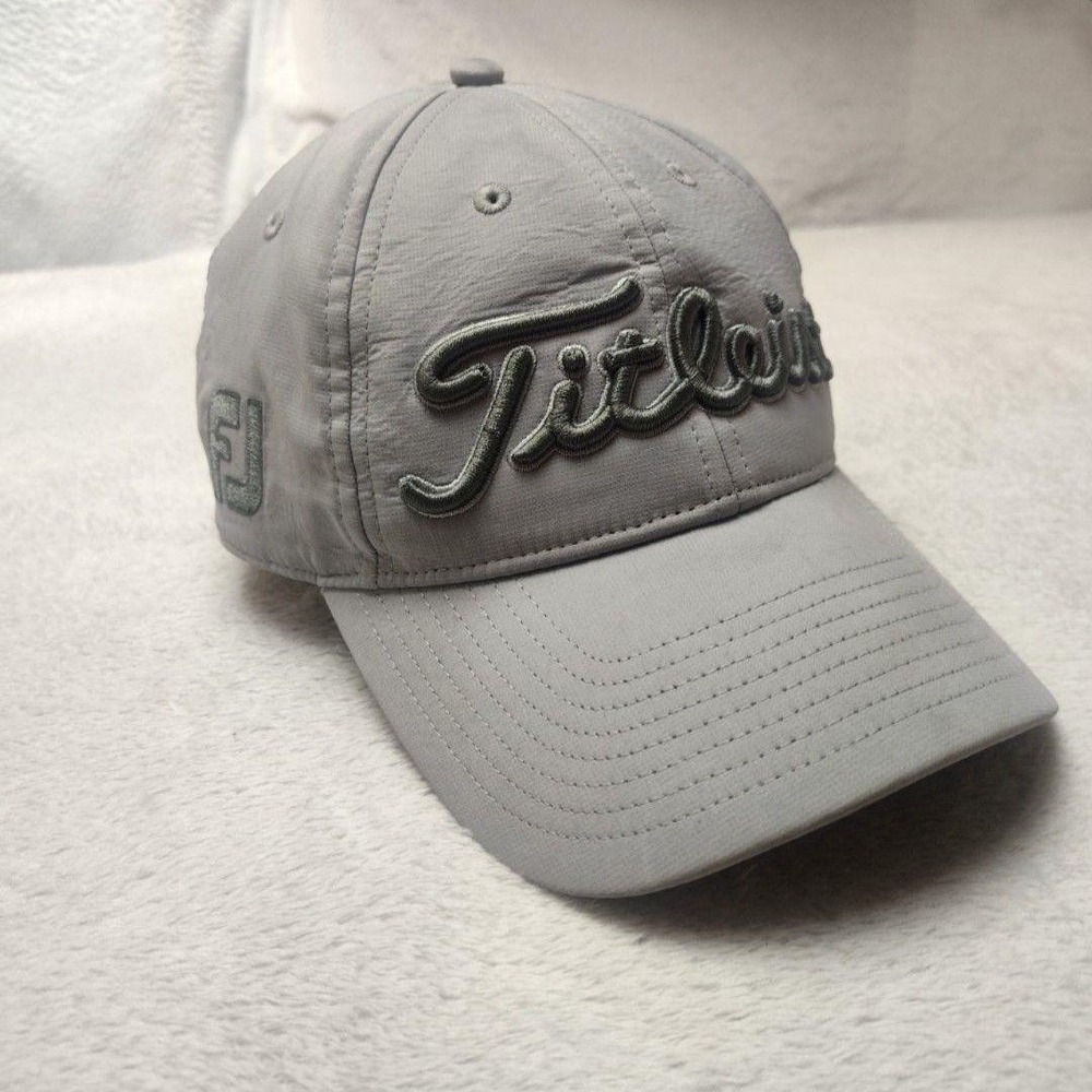 Titleist Footjoy Hat Cap Strap Back Mens Gray Golf Pro V1 Adjustable Tour
